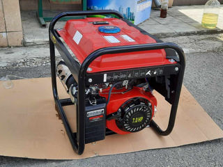 Generator electric pe benzina 3,2 KW pornire electric start key foto 3