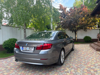 BMW 5 Series foto 4