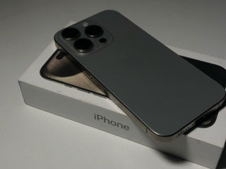 iPhone 15 Pro 256 GB Natural Titanium foto 3