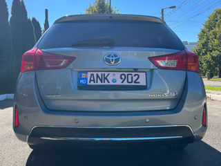 Toyota Auris foto 3