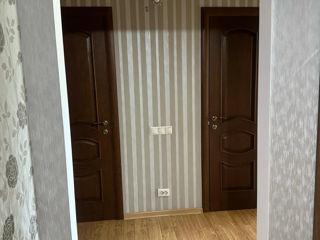 Apartament cu 3 camere, 82 m², Centru, Ungheni foto 2