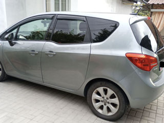 Opel Meriva foto 2