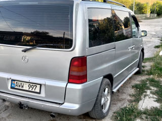 Mercedes V-Class foto 4