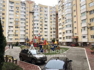 Apartament cu 4 camere, 187 m², Râșcani, Chișinău foto 1