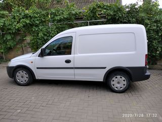 Opel Combo foto 1