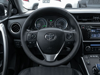 Toyota Auris foto 10