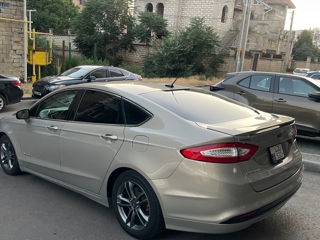 Ford Fusion фото 1