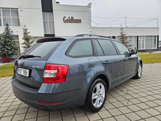 Skoda Octavia foto 4