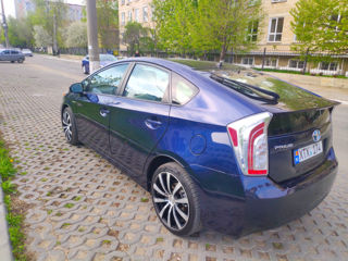 Toyota Prius foto 4