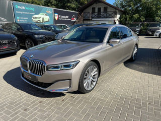 BMW 7 Series foto 1