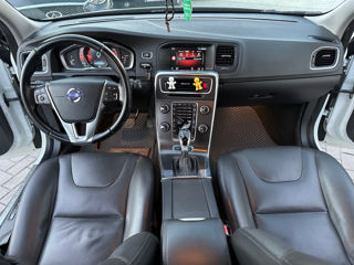 Volvo V60 foto 11