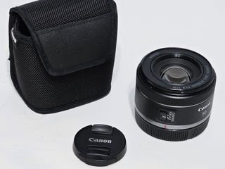 Canon RF 50mm 1.8