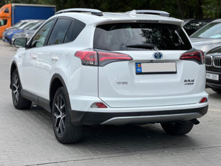 Toyota Rav 4 foto 5