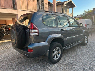 Toyota Land Cruiser Prado foto 5