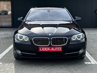 BMW 5 Series foto 2