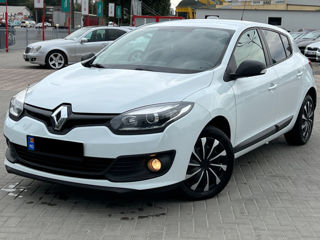 Renault Megane foto 1