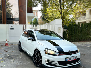 Volkswagen Golf foto 0