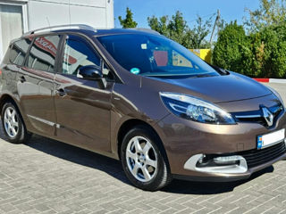 Renault Grand Scenic foto 3