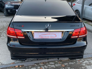 Mercedes E-Class foto 6