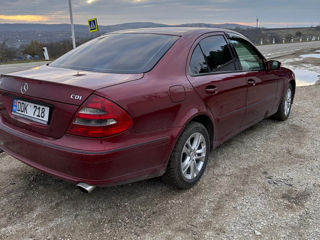 Mercedes E-Class foto 3