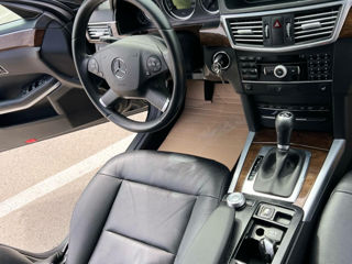 Mercedes E-Class фото 5