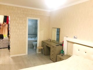 Vind apartament cu 2 odai+living+2 bai, et.3 din 10 cu reparatie, mobila si tehnica, Eldorado Terra foto 6