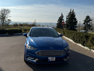 Ford Fusion foto 4