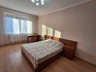 Apartament cu 3 camere, 135 m², Centru, Chișinău