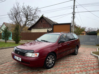 Toyota Carina foto 10