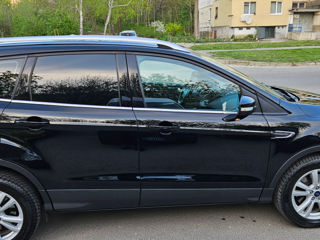 Ford Kuga foto 10