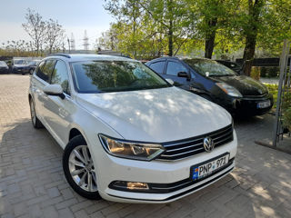 Volkswagen Passat foto 12