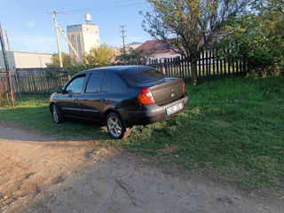 Renault Clio Symbol фото 2