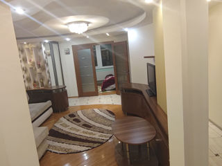 Apartament cu 2 camere, 70 m², Ciocana, Chișinău foto 2