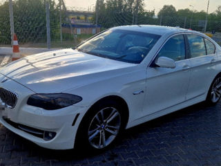 BMW 5 Series foto 3