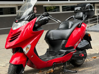 Kymco Grand Dink 250