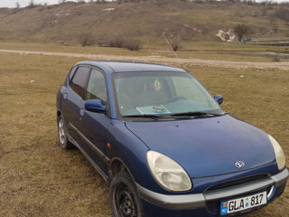 Daihatsu Sirion foto 6