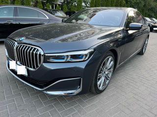 BMW 7 Series foto 2