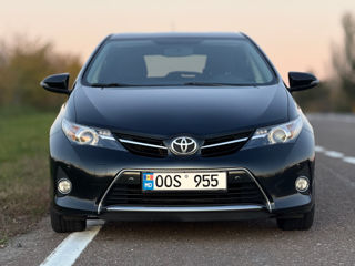 Toyota Auris foto 2