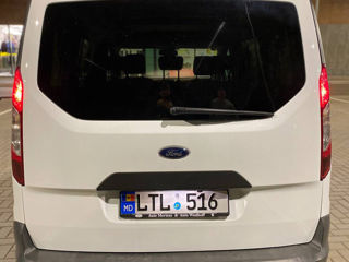 Ford Tourneo Connect foto 5