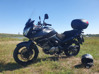 Suzuki V-strom DL650