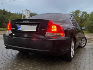 Volvo S60 foto 6