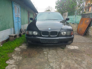 Pese e39