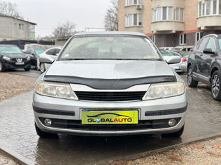 Renault Laguna foto 2