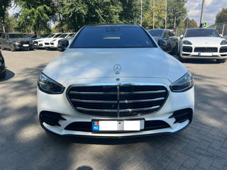 Mercedes S-Class