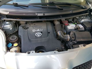 Toyota Yaris foto 4