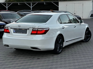 Lexus LS Series foto 5