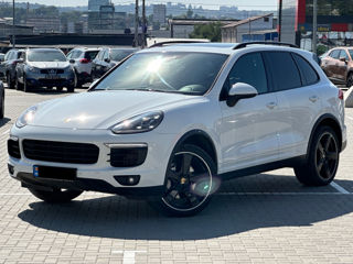 Porsche Cayenne foto 4