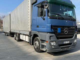 Mercedes ACTROS foto 3