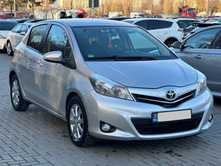 Toyota Yaris foto 4