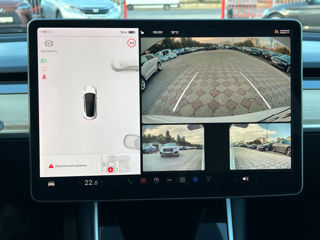 Tesla Model 3 foto 12